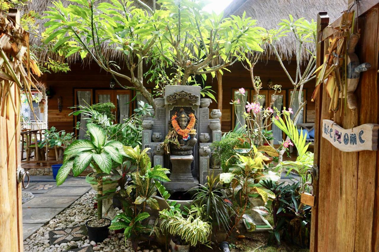Pondok Kana Batununggul Bagian luar foto